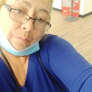 Meet your Posher, Cathy